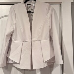 Bebe stretch twill lace up back Vibrant white Blazer 6 NWT
